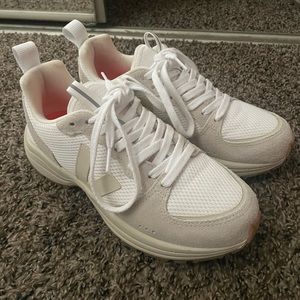 Veja Venturi Sneaker